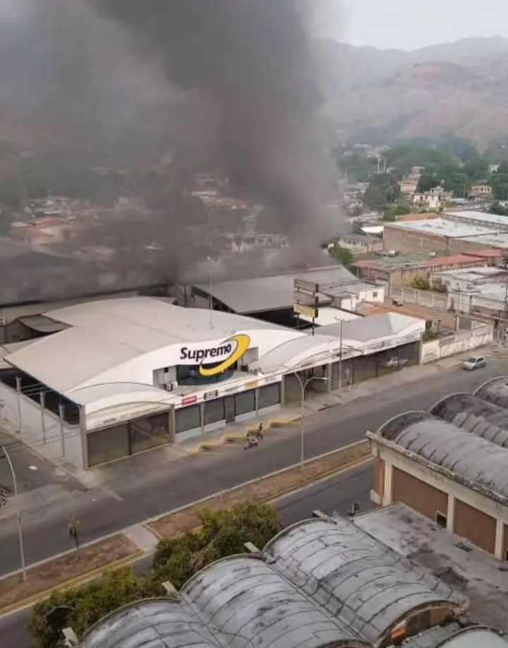 Autolavado Supremo incendiado