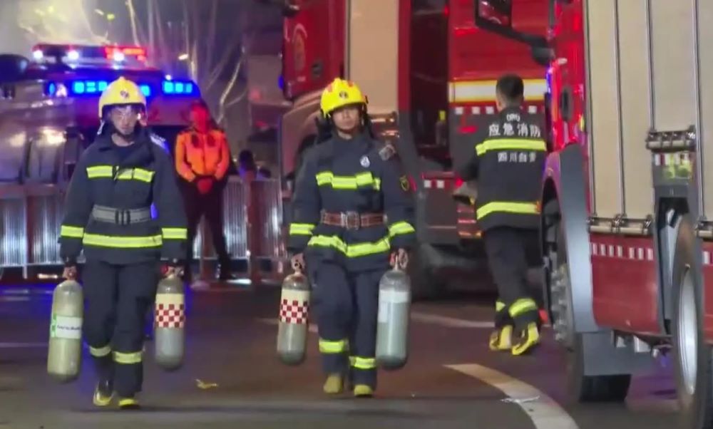 Al menos 16 muertos en incendio