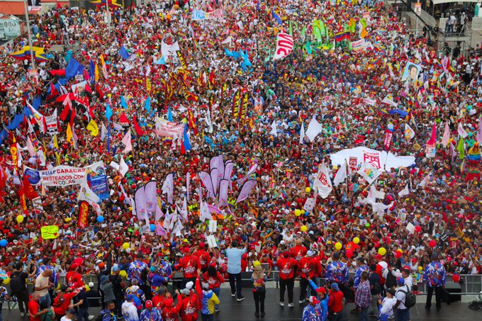 ¡Multitudinario! Cierre de campaña oficialista abarcó 10 avenidas de Caracas