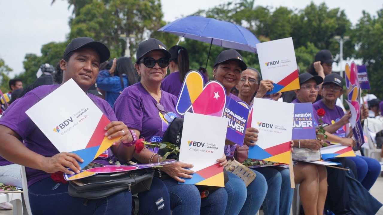 BDV otorgó 298 mil 497 créditos los primeros siete meses del 2024