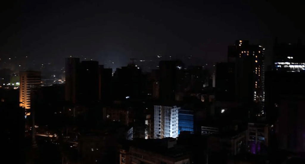 Reportan fluctuación eléctrica