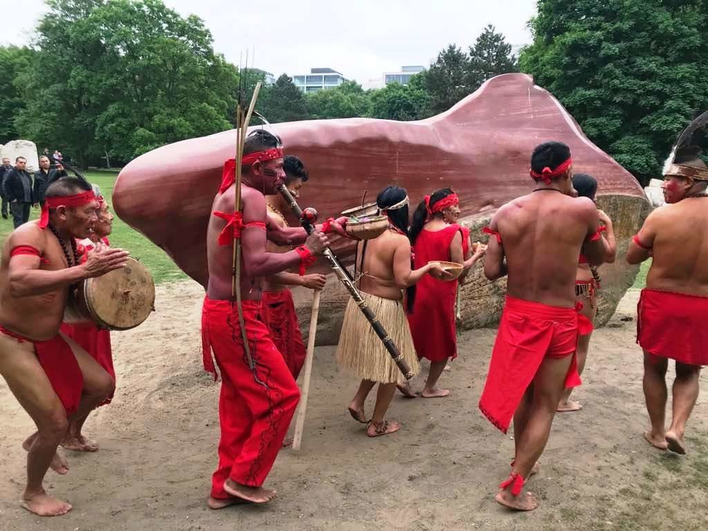 Entre dimes y diretes: la Piedra Kueka del pueblo Pemón