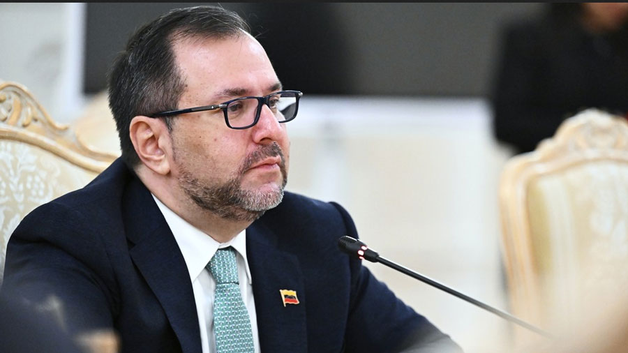 Yván Gil pidió a Unión Europea sacar sus narices de Venezuela