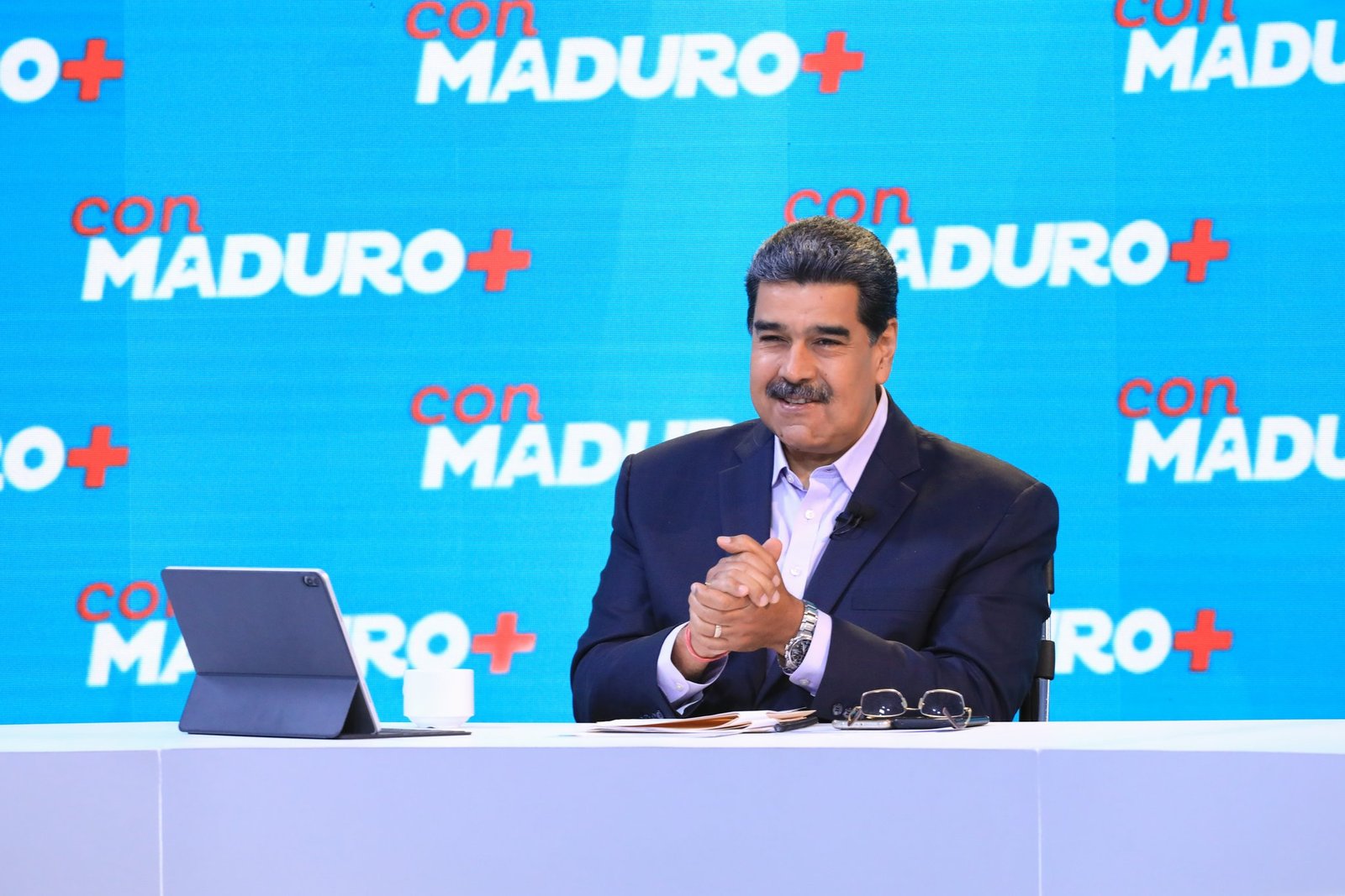 Maduro instó a construir la paz y armonía del país a través del diálogo