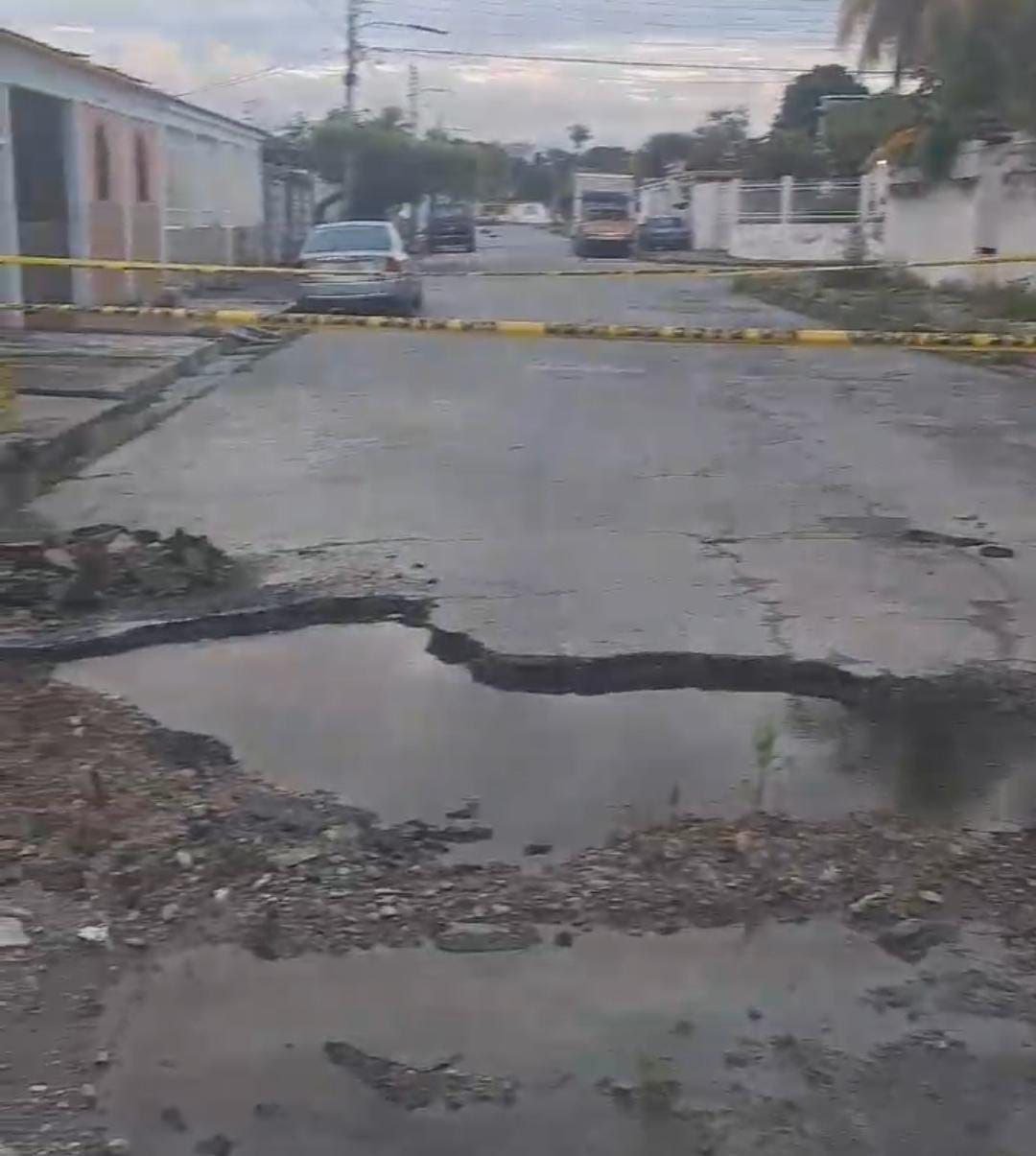 En San Joaquín denuncian botes de agua y proliferación de criaderos de zancudos en Villas del Centro