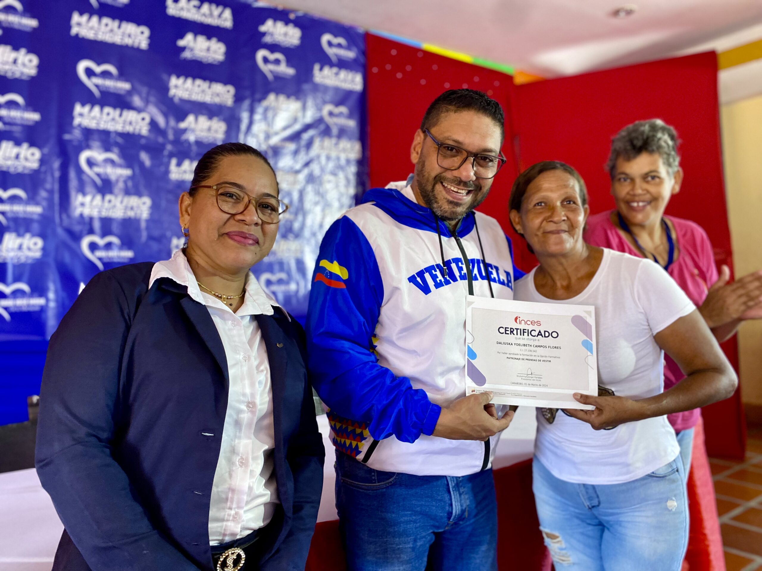 Se certificaron a 200 participantes del INCES en Juan José Mora