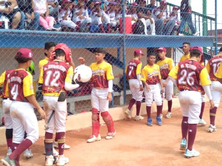 Carabobo noqueó a Miranda en Campeonato Nacional de Béisbol Infantil