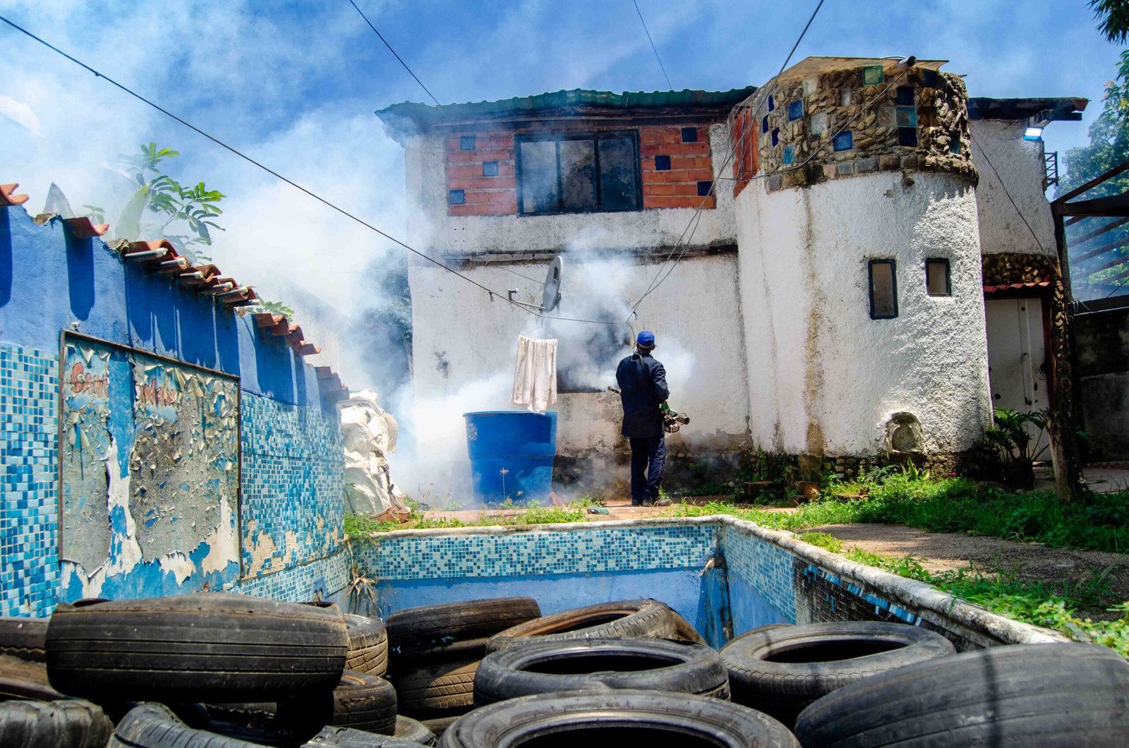 Castañeda combatir el dengue
