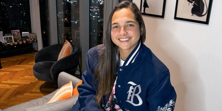 Deyna Castellanos