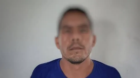 hombre Asesina pareja exesposa