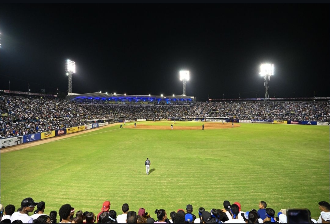 Leones asaltó el José Bernardo Pérez JBP y se llevó la victoria ante Magallanes