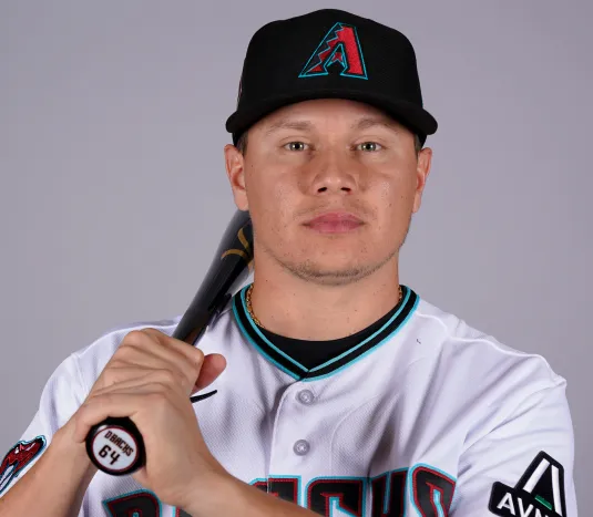 Magallanes recibió vía cambio desde Caribes a Diego Castillo