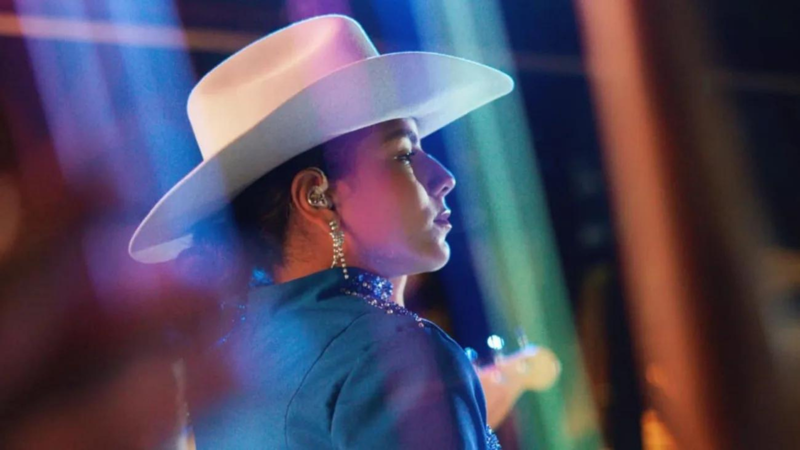 Cantante Emily Galaviz sufrió accidente de tránsito en Apure