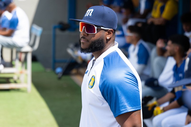 Cinco peloteros se reportaron al Magallanes este martes