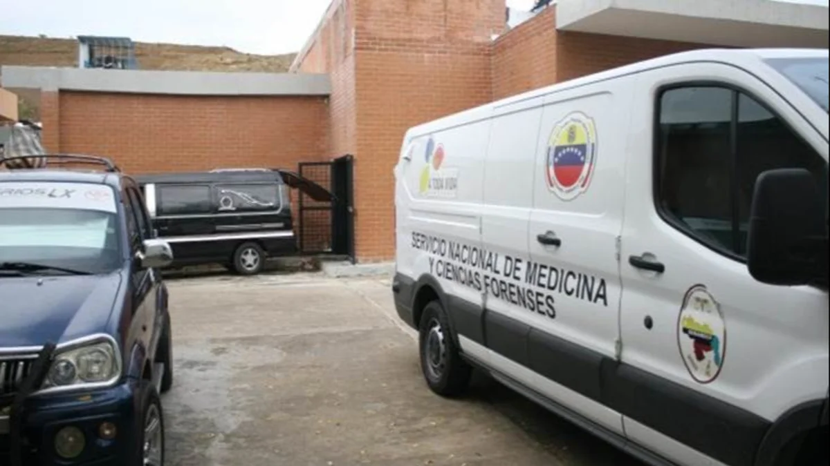 Hallan feto abandonado cerca de una cancha deportiva (+Detalles)