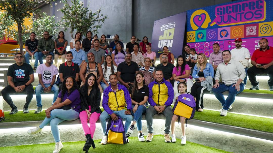 Jóvenes emprendedores descubren una herramienta innovadora para impulsar sus negocios