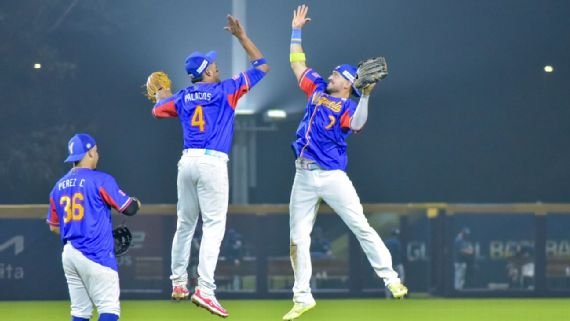 Venezuela derrotó a Puerto Rico y continúa líder del Premier 12