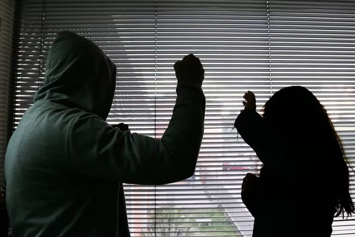Sujeto apuñaló a su expareja por no aceptar su ruptura amorosa