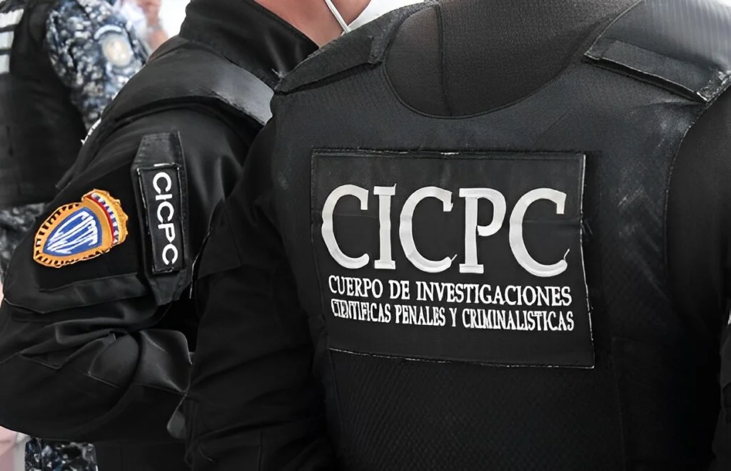 Hombre asesinó a batazos a su amigo por una deuda de 180 dólares CICPC abatió a peligroso delincuente que terminó con la vida de un funcionario en Caracas Una mujer le quitó la vida a su hijo por accidente en Tocuyito