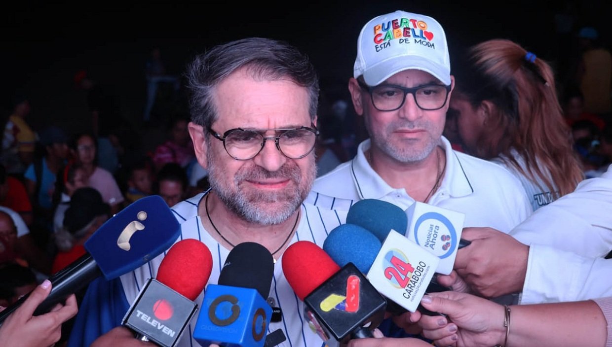 Gobernador Rafael Lacava inició labores de rehabilitación del Campo Los Criollitos de Santa Cruz