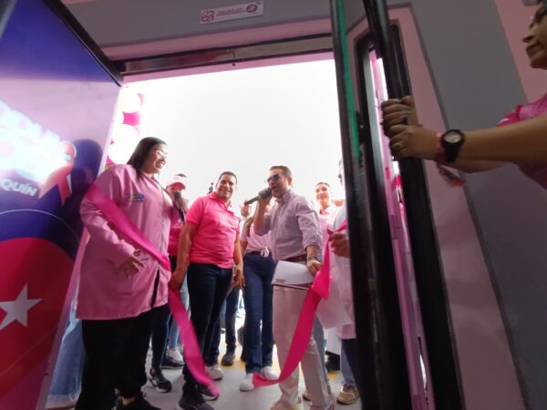 Gobernador Lacava inauguró Centro de Atención Integral para la Mujer en San Joaquín