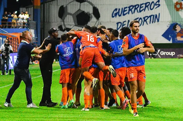 Academia Puerto Cabello enfrentará a Metropolitanos en Fase Previa de Copa Sudamericana