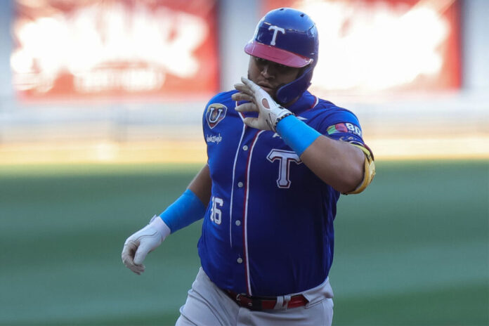 Tiburones barrió a Leones y forzó el juego extra