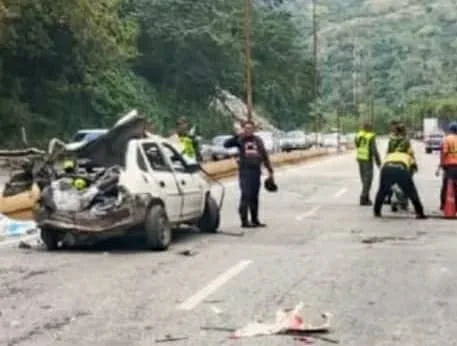 Choque valencia puerto Un muerto y tres heridos dejó accidente vial en autopista Puerto Cabello - Valencia