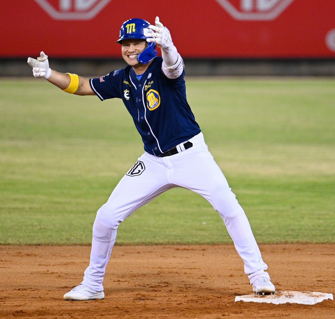 Magallanes desplumó a las Águilas en Valencia