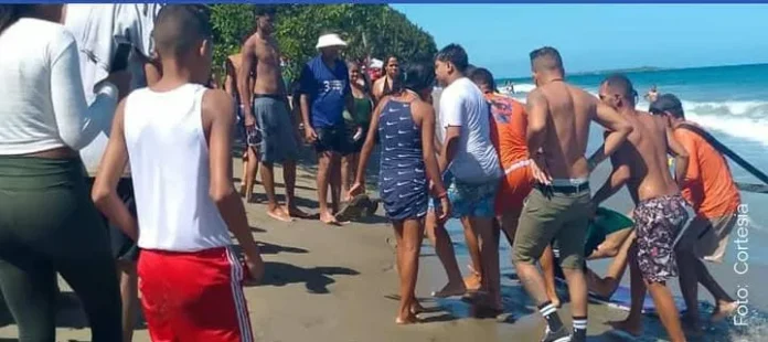 Joven de 15 años murió ahogado en playa Paraiso de Puerto Cabello