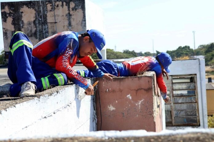 Arrancan trabajos de pintura