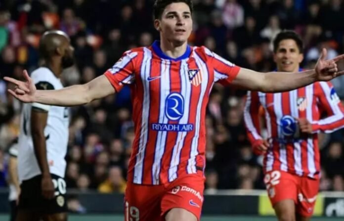 Atlético vence en Valencia