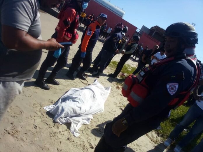 Rescatan el cuerpo sin vida