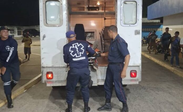 Un fallecido y 12 lesionados