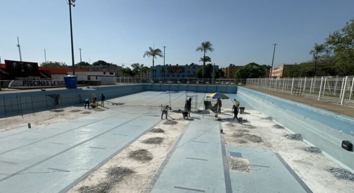 Complejo de Piscinas