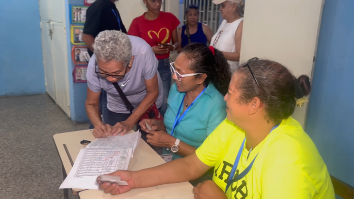Alta participación en el cierre