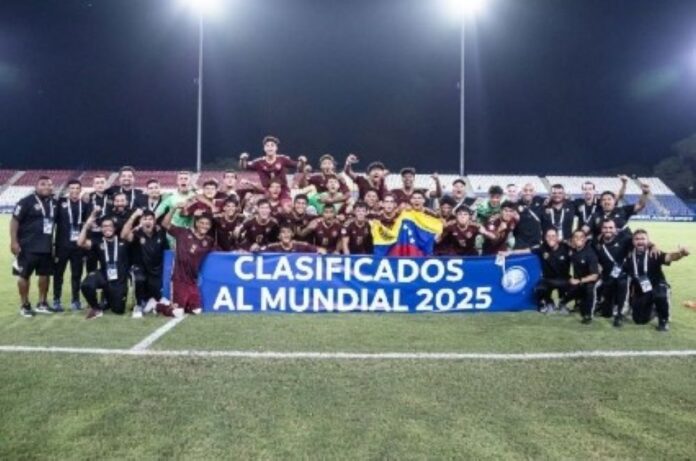 Presidente Maduro celebra el pase