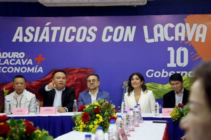 Comunidad china respalda a Lacava 