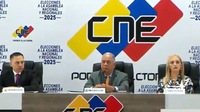 CNE otorga credenciales