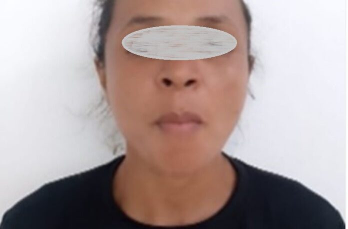 Mujer le causó heridas en el rostro a su rival