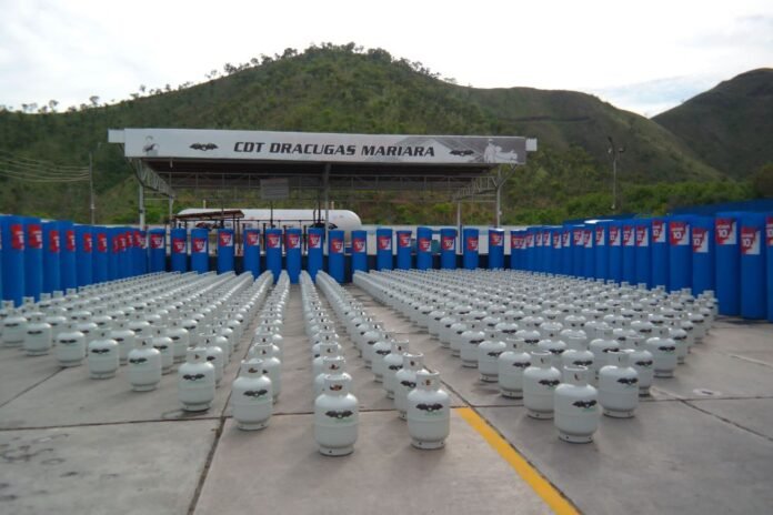 Entregados más de 500 cilindros de gas