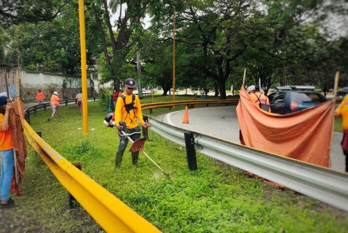 Gobierno de Carabobo intensifica labores de mantenimiento