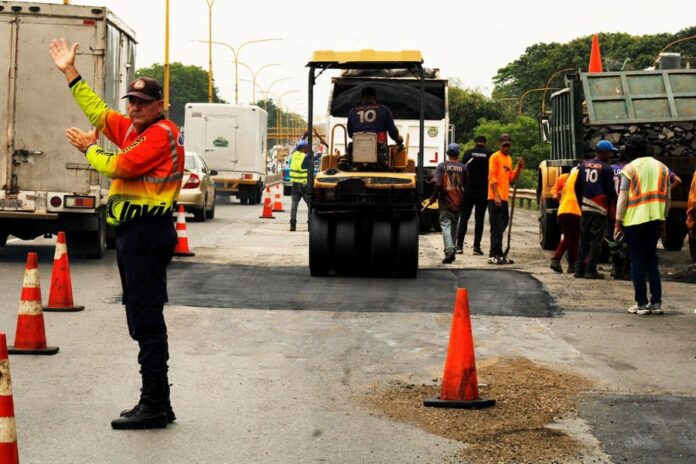 Avanza rehabilitación de la Autopista del Sur