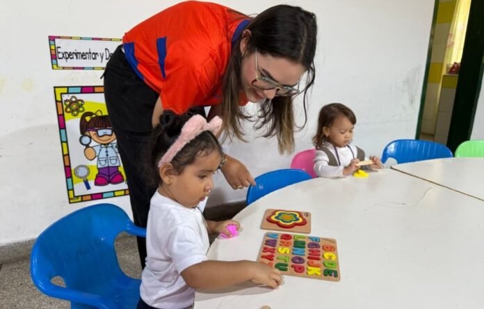 ColPsiCarabobo Va a la Escuela