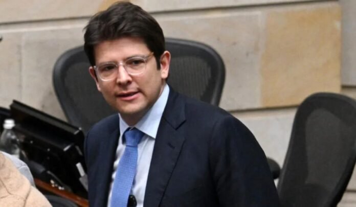 Detrás del atentado contra Uribe Turbay