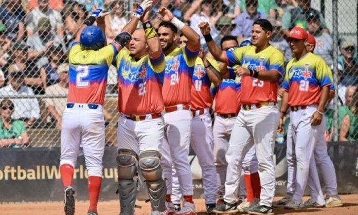 Venezuela se coronó