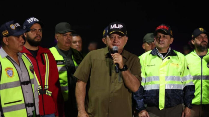 Cabello tildó a Bukele de 