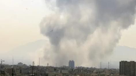 Israel y EEUU atacan a Irán